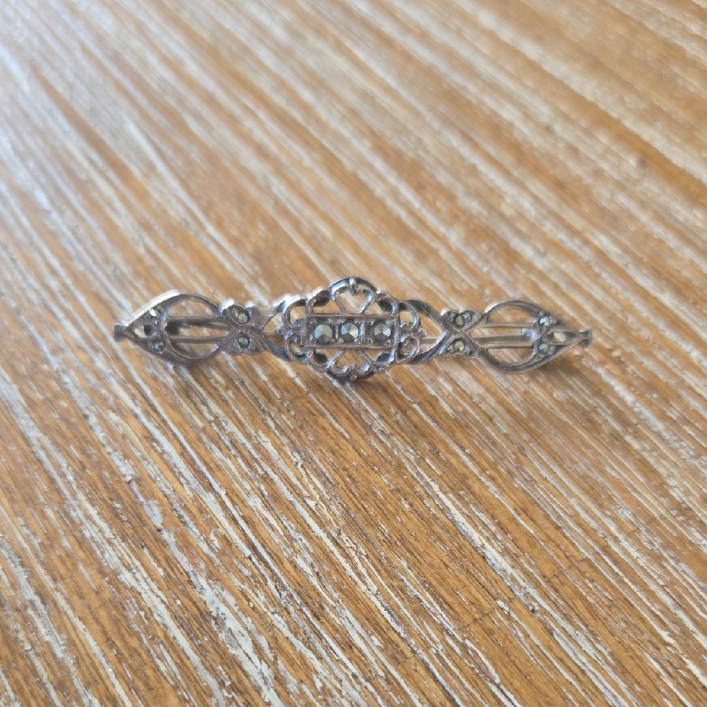 Vintage Sterling Silver Marcasite Pin Brooch Scroll Ornate Long Skinny Unique